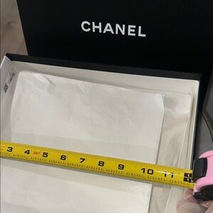 Chanel Black 🩷😎👌and White Gift Box